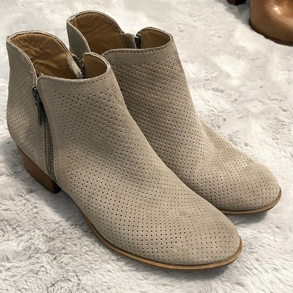 Lucky Brand perforated double zip bootie - Picture 3 of 6
